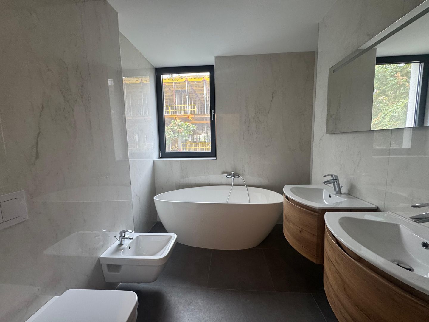 3 camere PREMIUM| 135 MP + 22 MP terasa - Poză 6