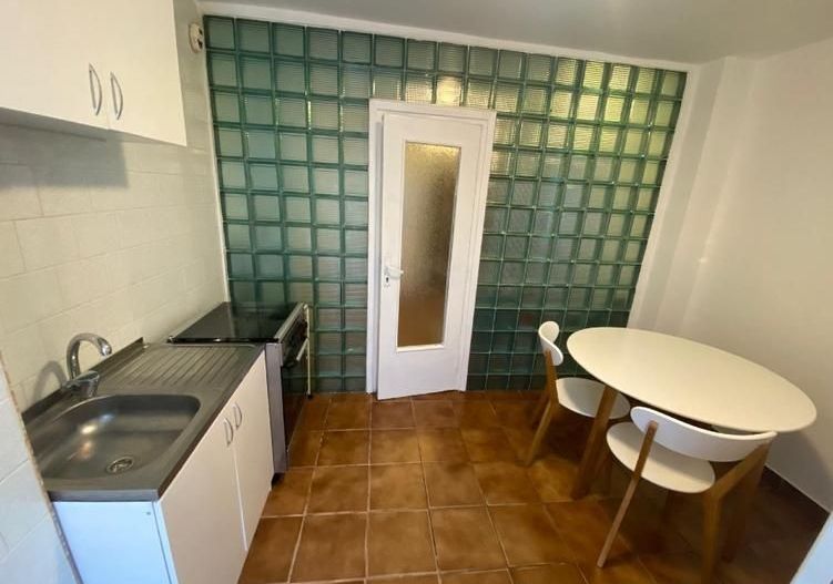 Apartament 2 camere de inchiriat, vedere stradala, mobilat complet, Unirii - Poză 7