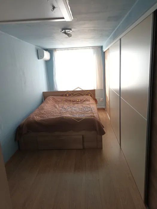 Apartament cu 3 camere, cu 2 etaje în Centru - Poză 3