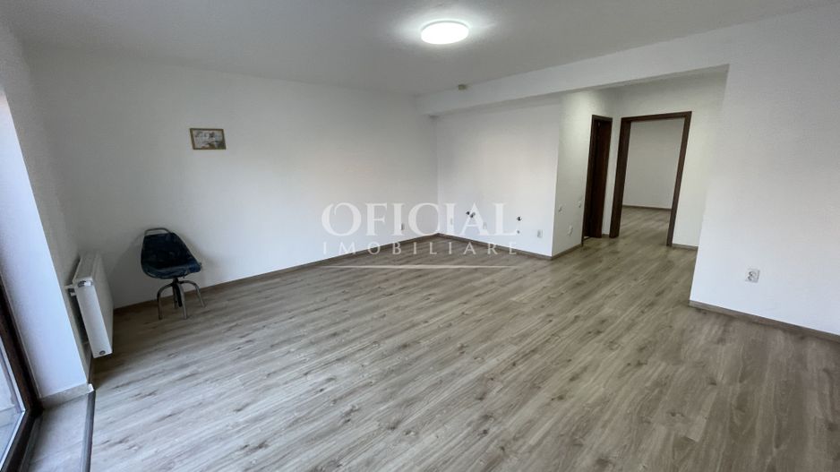 Spatiu Birouri | Salon | Showroom | Parcare | Zona Auto Gara C. Coposu - Poză 1