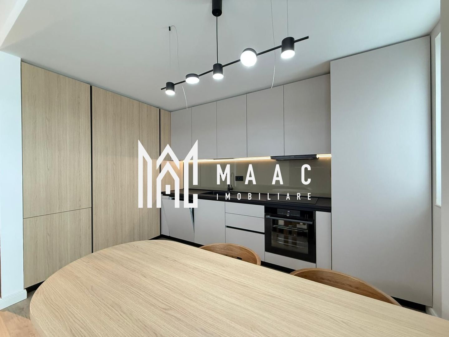 Apartament 3 camere nou | Garaj | Balcon | Boxa | Central - Poză 4