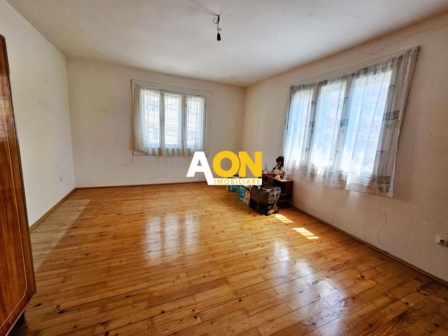 Casa de inchiriat Cetate, pretabil pentru muncitori - Poză 8