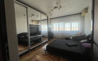 De inchiriat apartament 1 camera faleza Dunarii, et. 9, 1400 lei - Poză 8