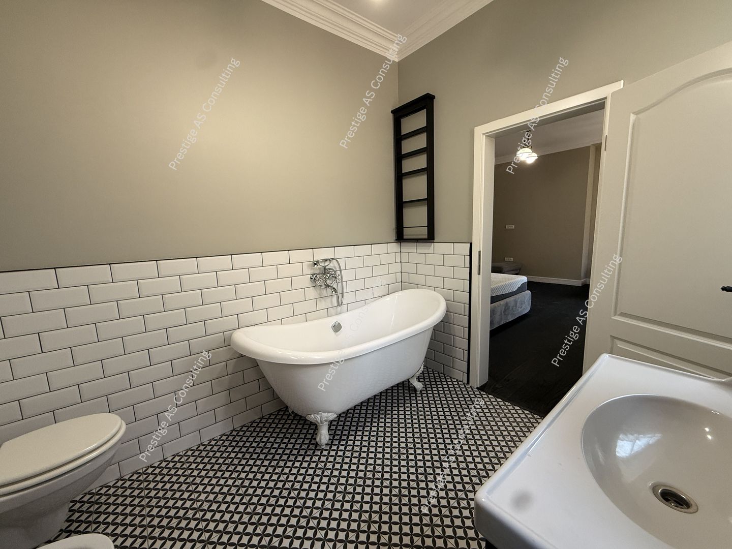 Apartament 3 camere | Balcon | Ultracentral C.D. Loga | Finisaje Premium - Poză 10