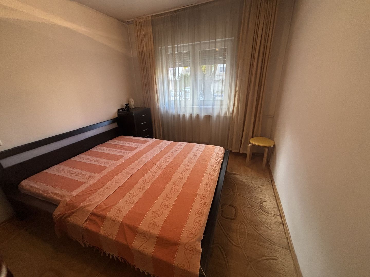 Apartament spatios in zona Sagului - Poză 11