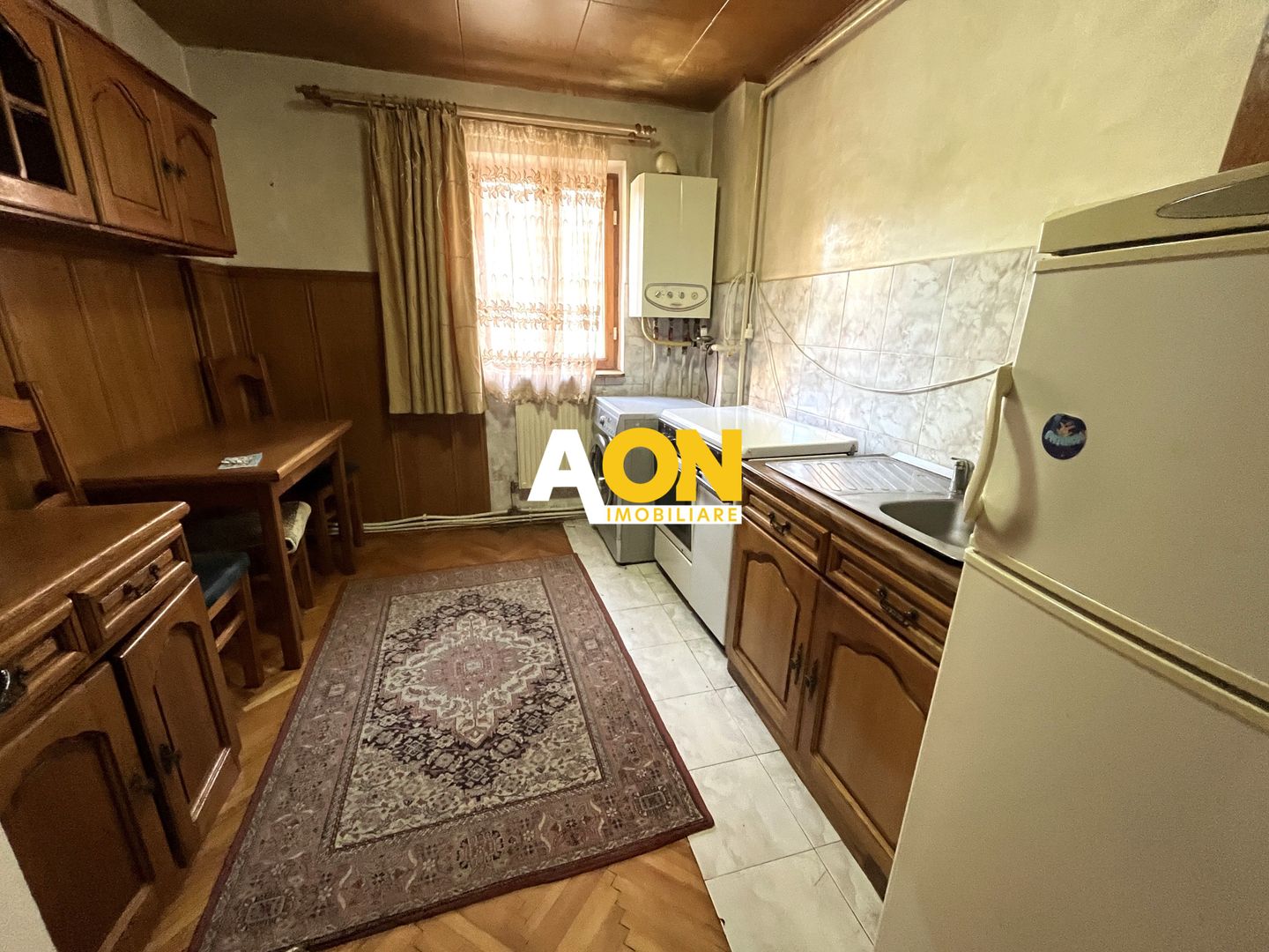 Apartament 3 Camere, Etaj 1, Zona Cetate - Poză 12