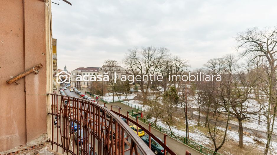 Apartament 3 camere spațios ultracentral, cu vedere la parcul Eminescu - Poză 2