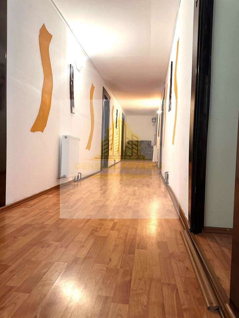 Vila de vanzare in Parcul national Piatra Craiului - Poză 7