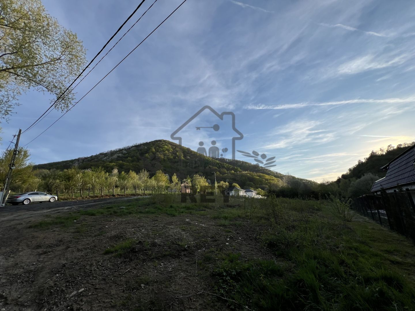 Teren 1250  mp de vânzare în Cisnădioara foarte aproape de asfalt/PUZ - Poză 10