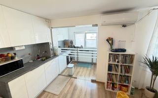 3 camere | Hils Pallady - Poză 3