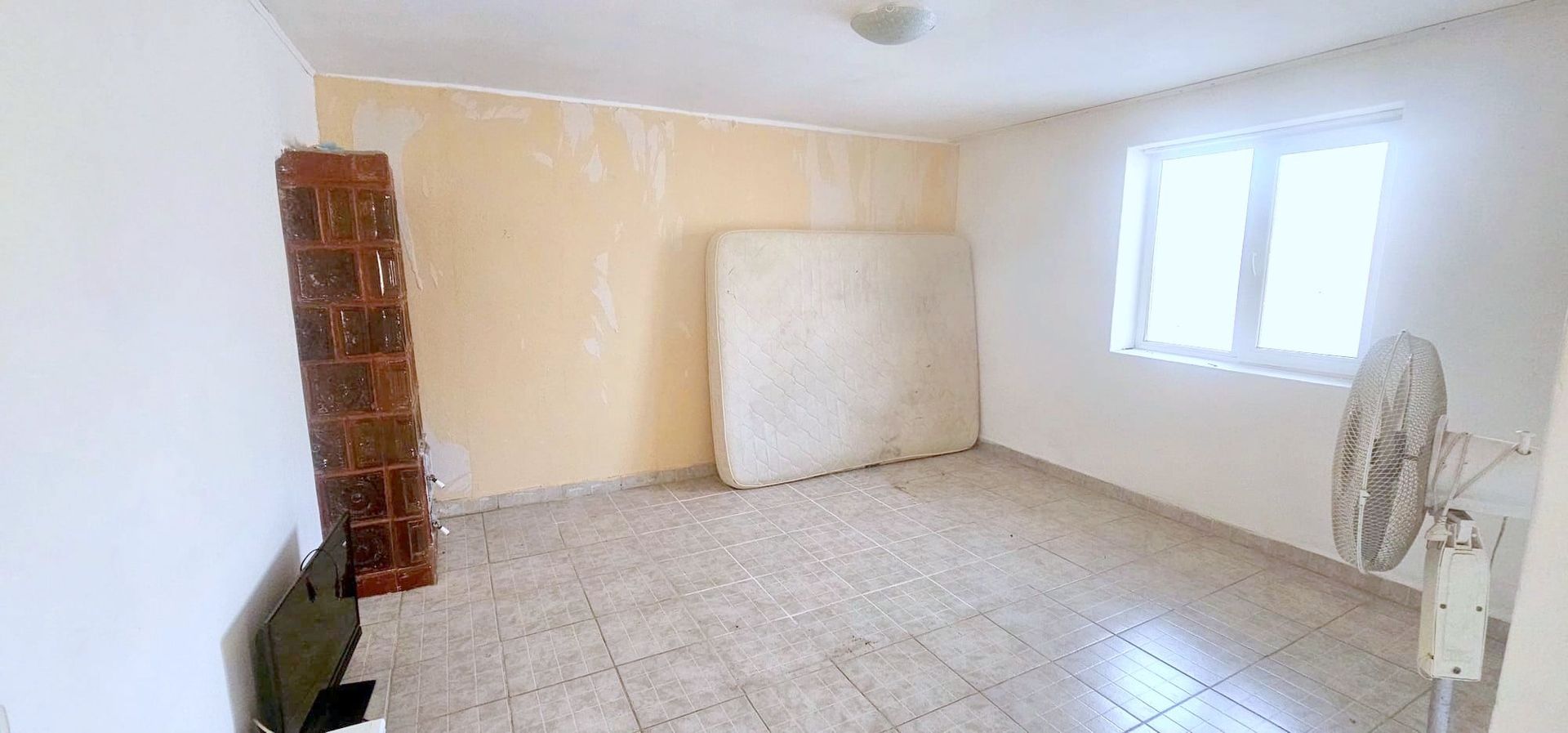 Casa individuala + 900 mp teren proprietate -Sendreni, jud. Galati - Poză 8