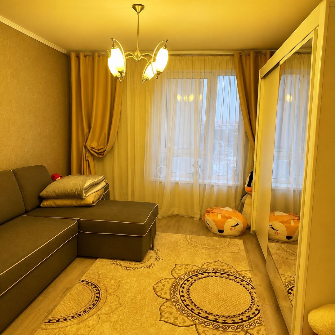 Apartament 3 camere de închiriat – Bloc nou | Lift | Parcare | 750 € - Poză 5