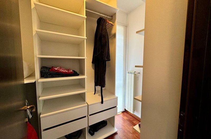 Vila lux de vanzare in cel mai dorit complex din Erou Iancu Nicolae-locatie rara - Poză 21