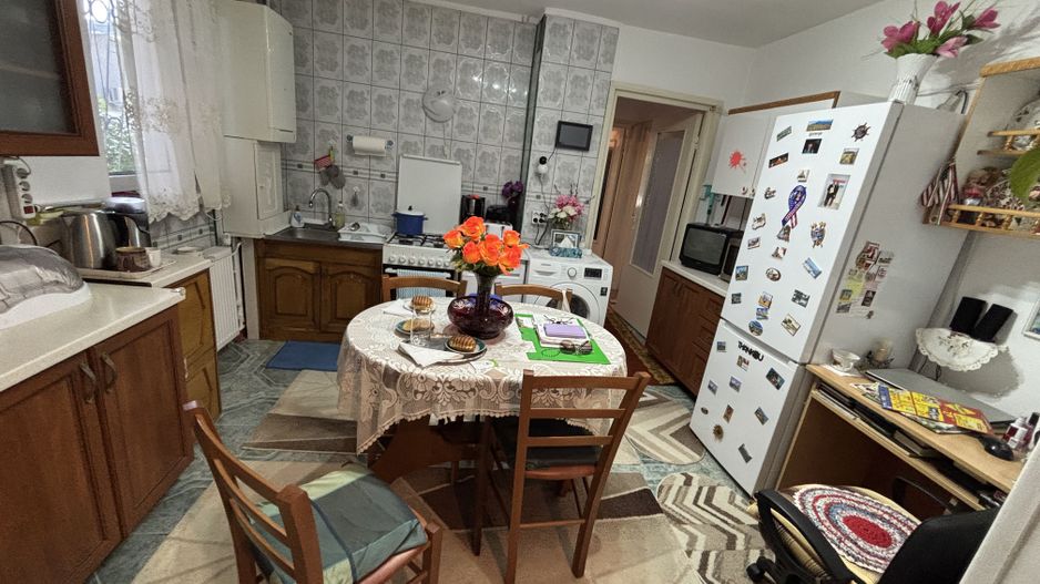 Apartament cu 4 camere - Parangului - Poză 11