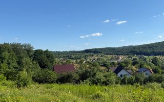 Tern intravilan - 8.6 ari, 2 parcele. Str.Podgoriei-Valea Ghinzi - Poză 2