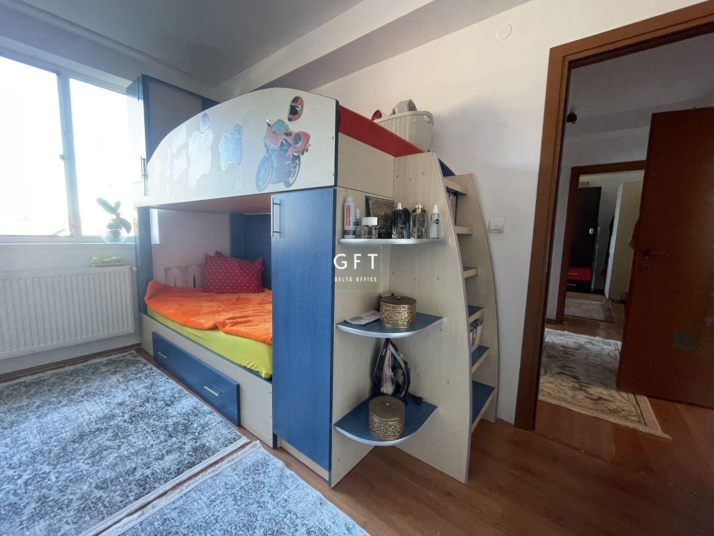 Apartament 4 camere + boxa+garaj+parcare - 100000€ - Poză 14