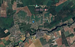 Teren intravilan situat într-o zonă liniștită - Poză 3