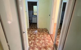 Ap 2 cam , zona Circumvalatiunii, etaj intermediar, decomandat - Poză 11