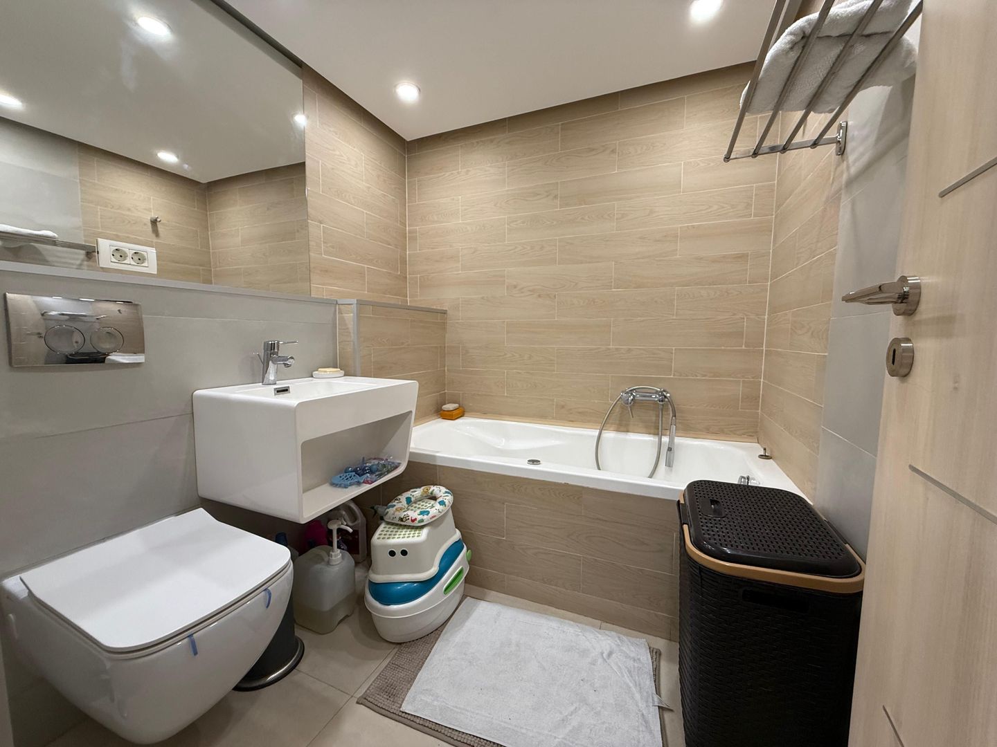 APARTAMENT 3 CAMERE CALEA CĂLĂRAȘILOR | METROU 5 MINUTE DE PIAȚA MUNCII - Poză 10