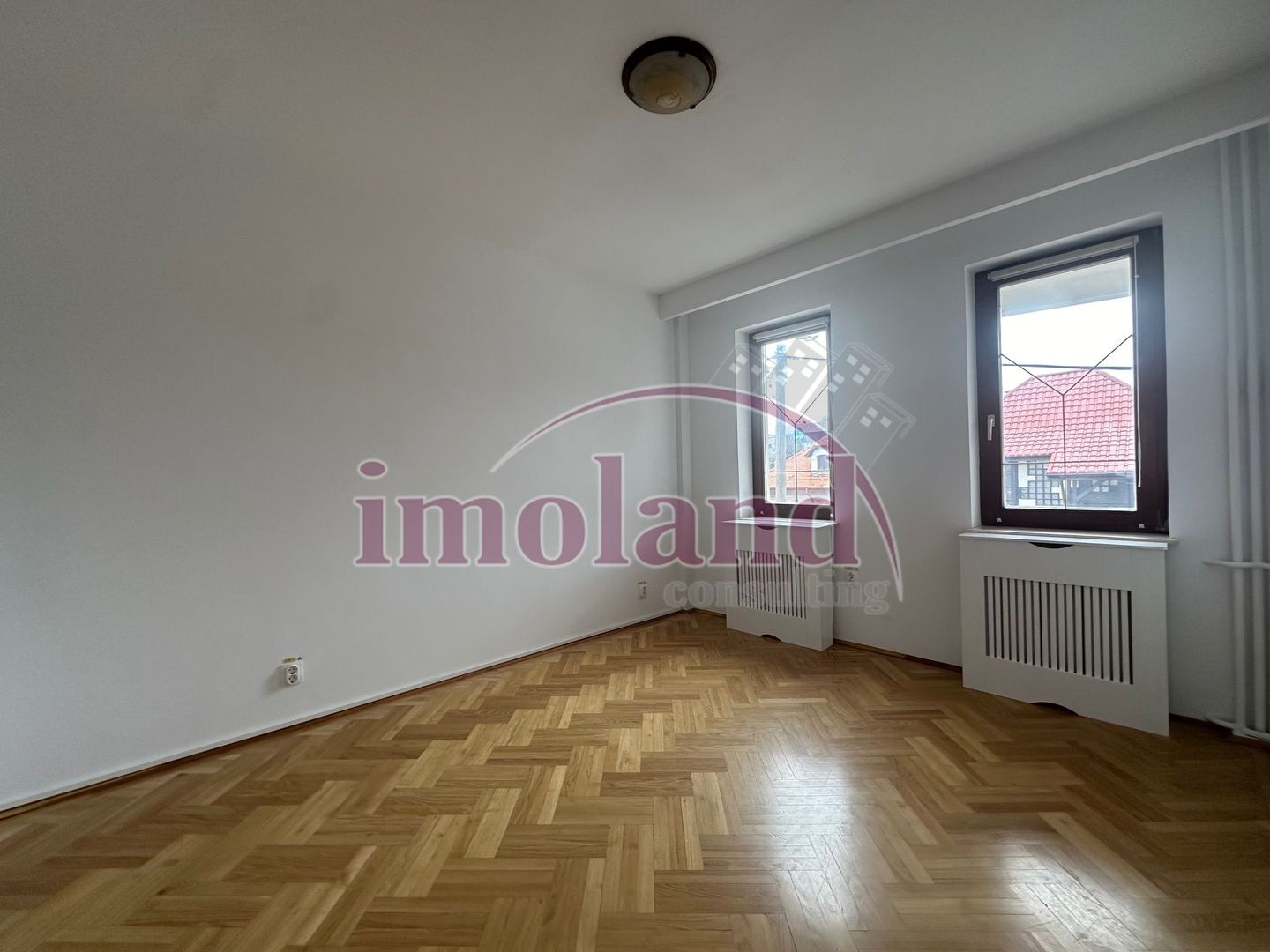 Imobil cu curte - Inchiriere - Gradinita/Birou/Clinica - Floreasca - Poză 4