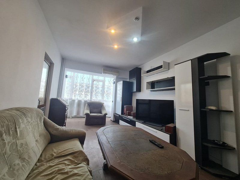 Apartament cu 2 camere, mobilat si utilat, etaj intermediar- Micro 20 - Poză 2