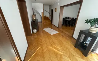 Casă spațioasă cu 5 camere I 1.000 mp teren I Rășinari I Sibiu - Poză 17