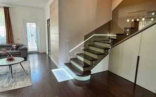 Casa Hidiselu de Jos mobilata utilata - Poză 4