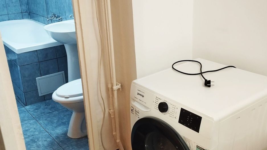 3 camere Brancoveanu - Secuilor - 2 gr. sanit., bloc 1986,loc parcare! - Poză 8