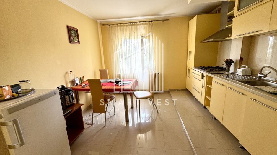 Apartament 3 camere decomandat de vanzare | Etajul 2 | Zona Micro 17 - Poză 8