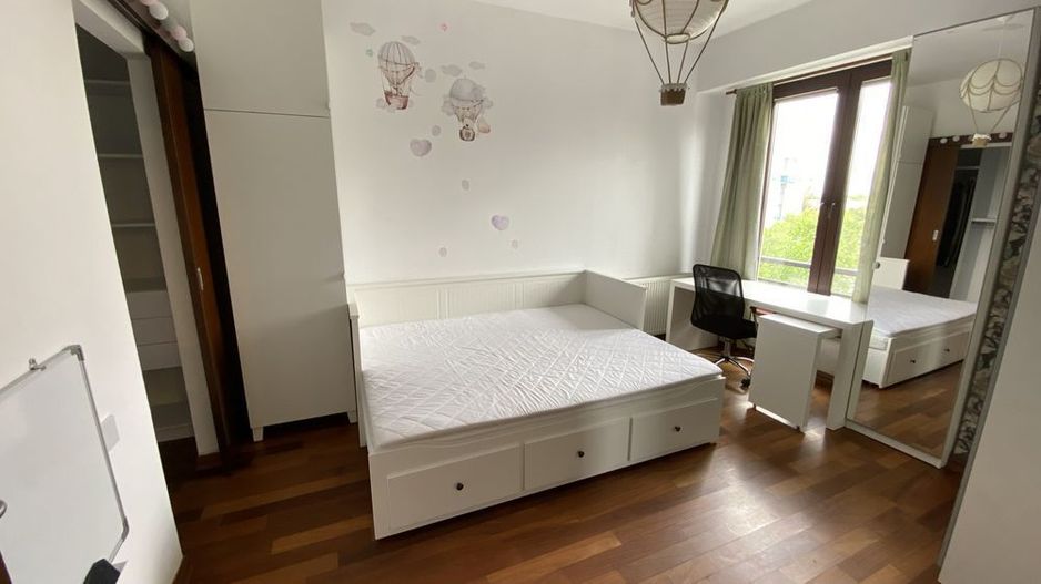 Apartament 3 camere, bloc exclusivist, 2008, Pajura, vedere panoramica - Poză 3