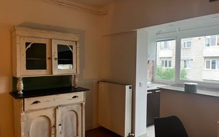 Apartament de vanzare - Poză 3