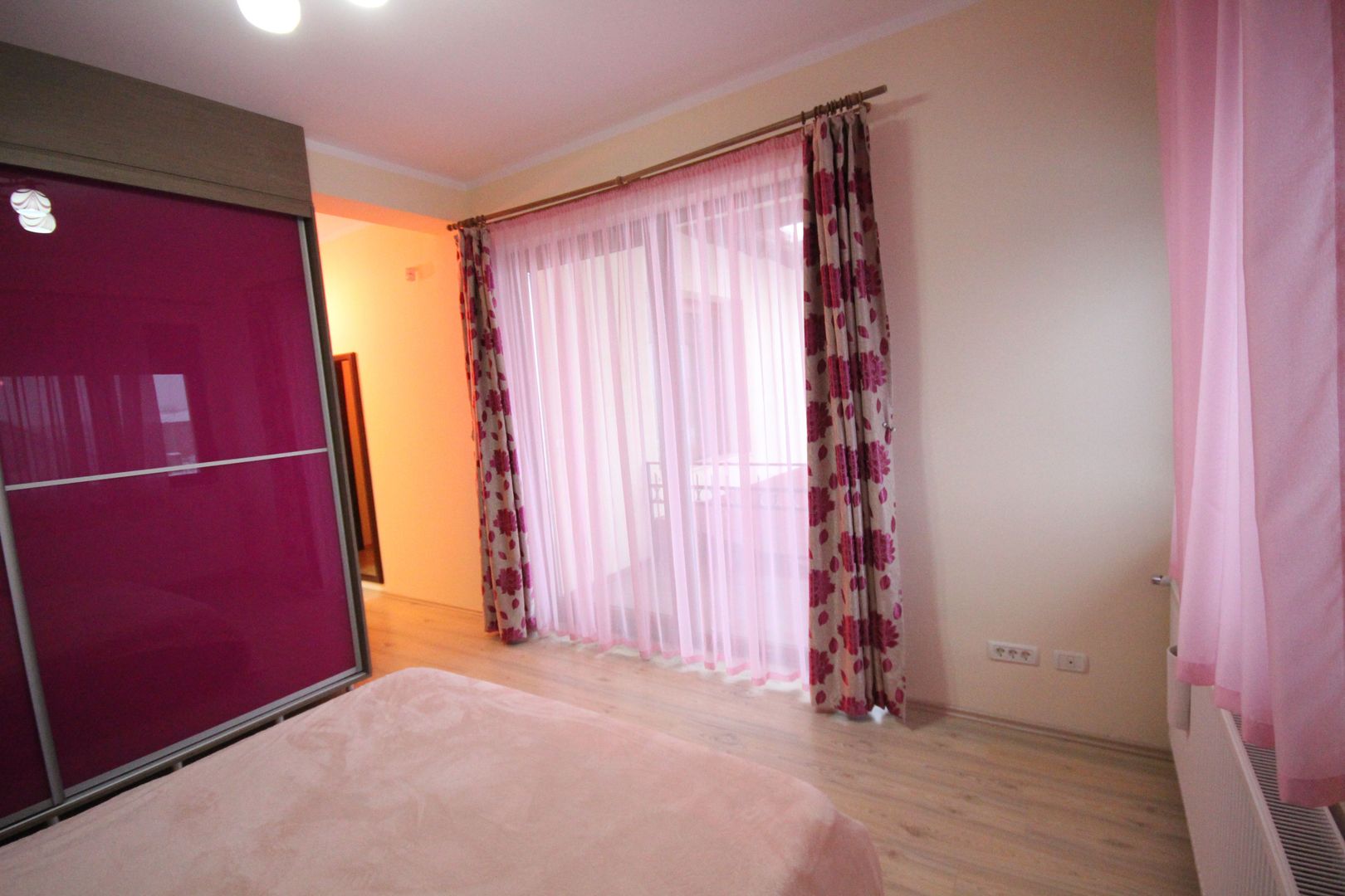 Calduroasa si primitoare - Poză 31