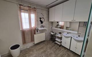 Spatiu de inchiriat, 30mp, cosmetica, Zona Pandurilor - Poză 4