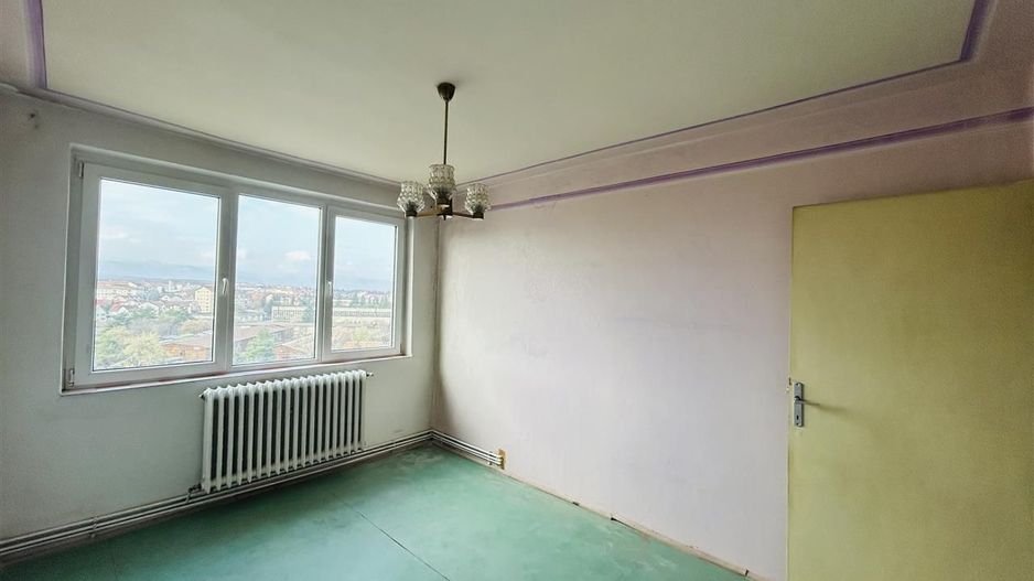 Apartament de vanzare 2 camere cu balcon mare și pivniță, zona Rahovei - Poză 1