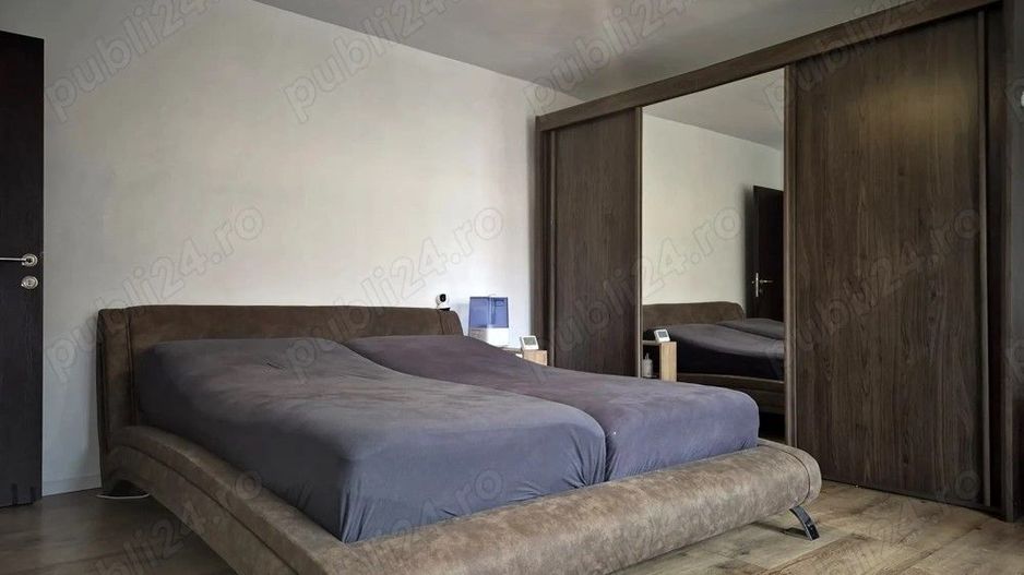 Apartament 3 camere Complex Studentesc cu centrala - Poză 5