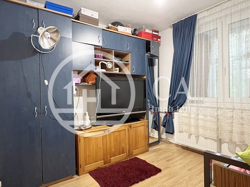 Apartament de vanzare cu 2 camere in zona Rogerius, Oradea - Poză 3