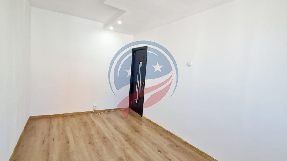 Aparament de vanzare in zona Craiovita - Poză 12