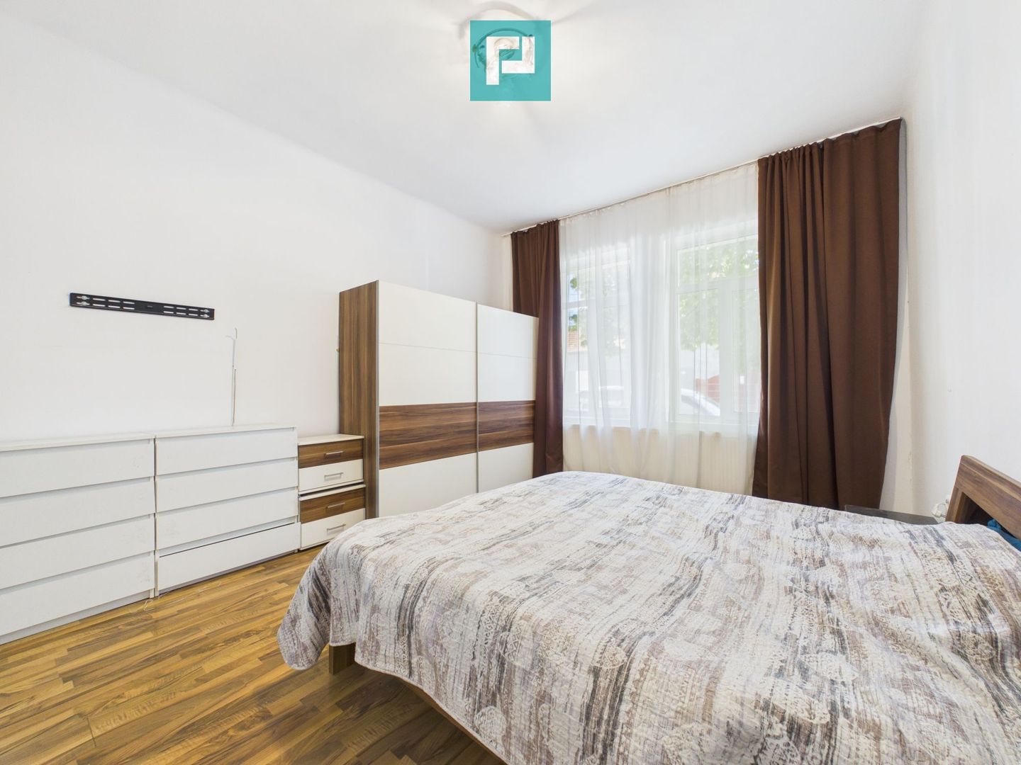 Apartament 4 camere Piata Spitalului Arad - Poză 3