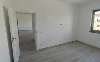 Apartament 2 camere Giroc bloc nou etaj 2 - Poză 5