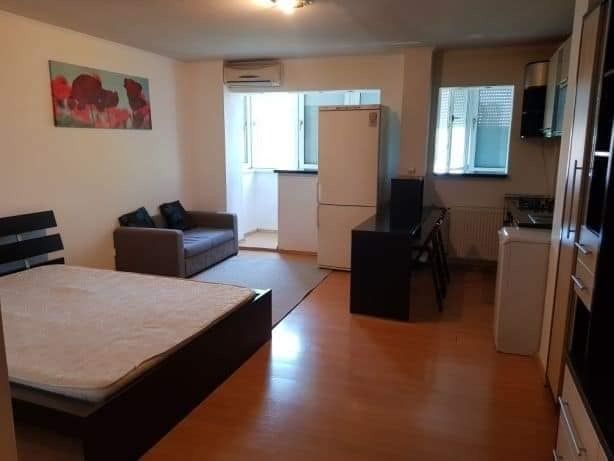 Garsoniera spatioasa, Piata Muncii, 85,000€ - Poză 1