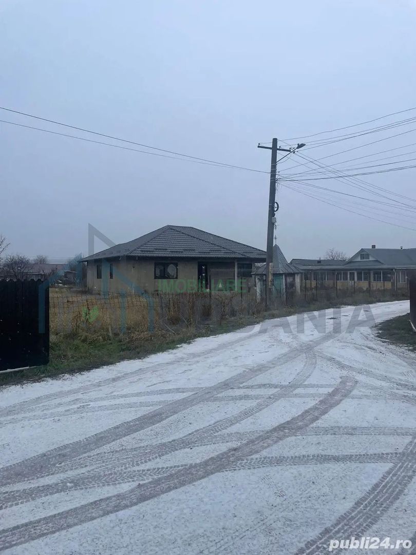 vand sau schimb casa la rosu cu apartamen in Iasi - Poză 4