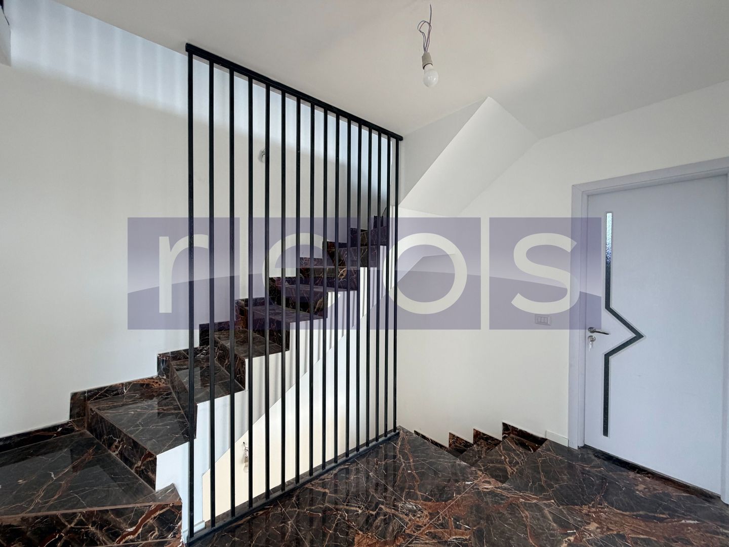 VANZARE VILA P+1+M | 170 MP UTILI | 6 CAMERE | BALOTESTI | - Poză 11