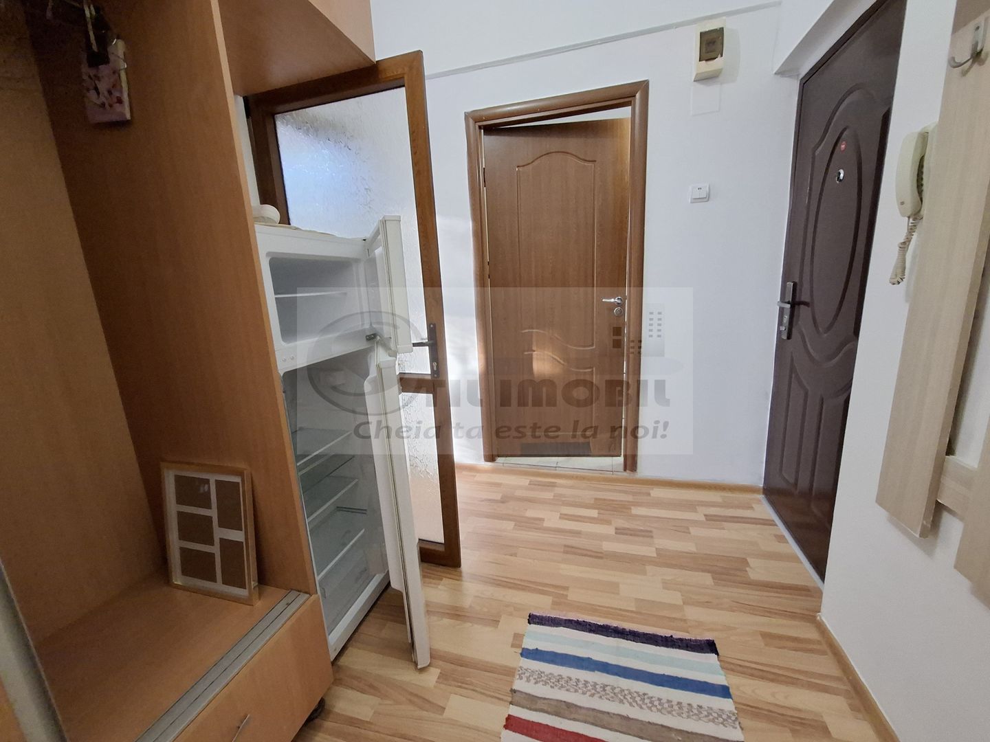Garsoniera mobilata si utilata de inchiriat in Iasi, zona Granit - Poză 9