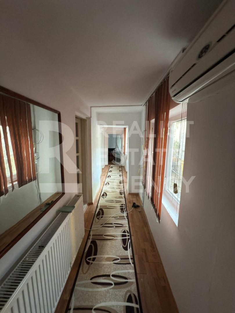 Casă de vânzare în Ostrov – 3 camere + 600 mp teren - Poză 4