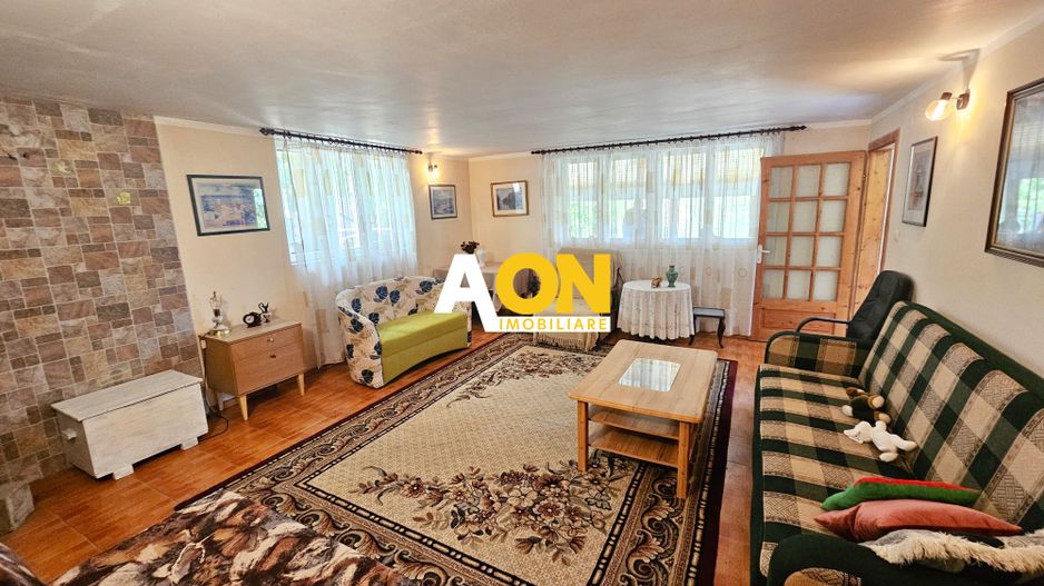 Casa tip cabana de vacanta, 5 camere, 2300 mp teren, zona Schit - Poză 6