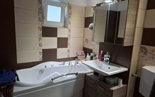 Apartament 3 camere Lipovei etaj 2 - Poză 8