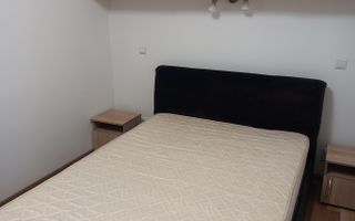 Închiriez apartament 2 camere, Decebal, mobilat, parter - Poză 2