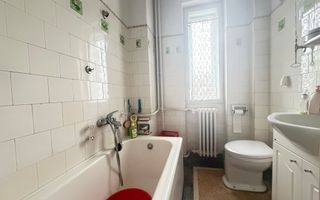 Casa spatioasa de vanzare cu front 27 ml | Andrei Muresanu | - Poză 6