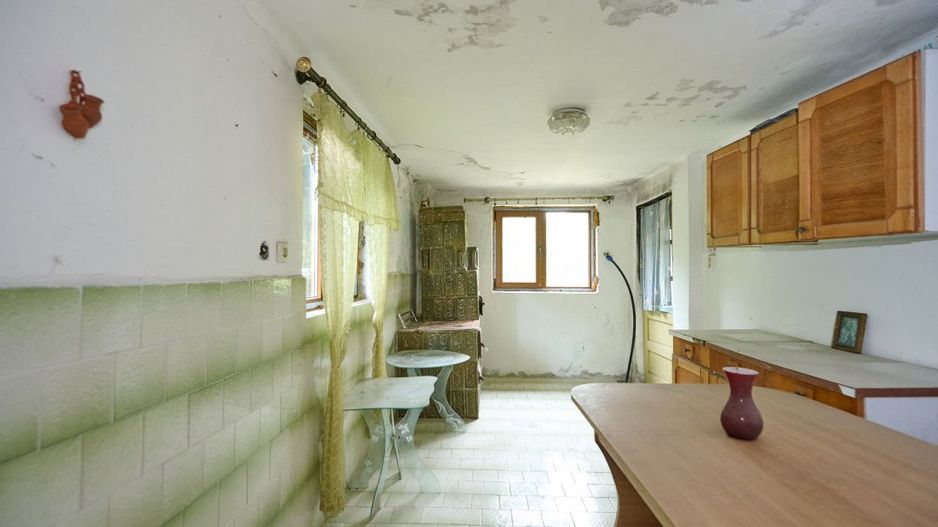 Casa cu teren generos - 4696 mp Apa Sarata - Campulung !! - Poză 36