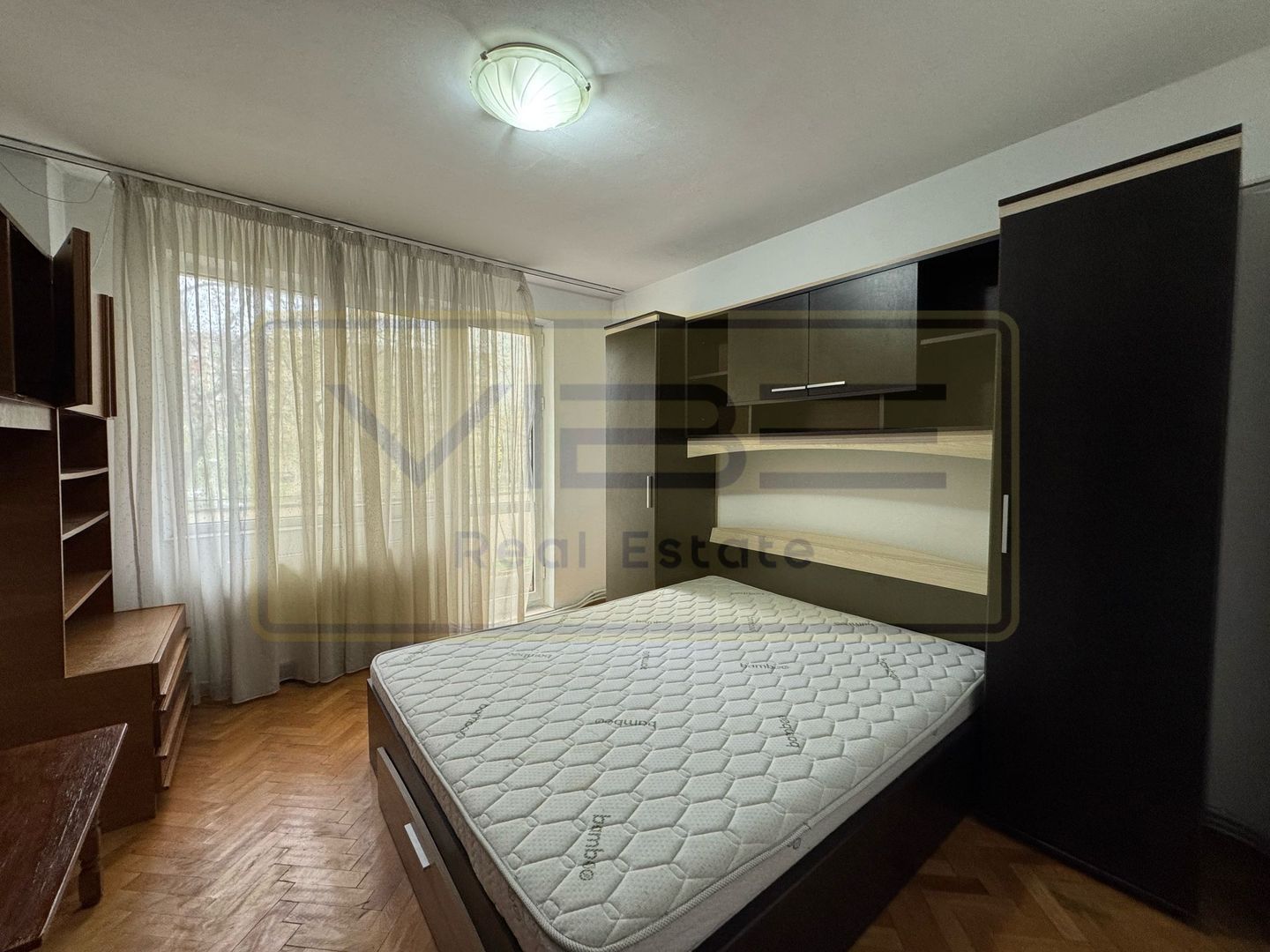 Apartament 2 camere decomandate si living Podu Ros - Poză 3